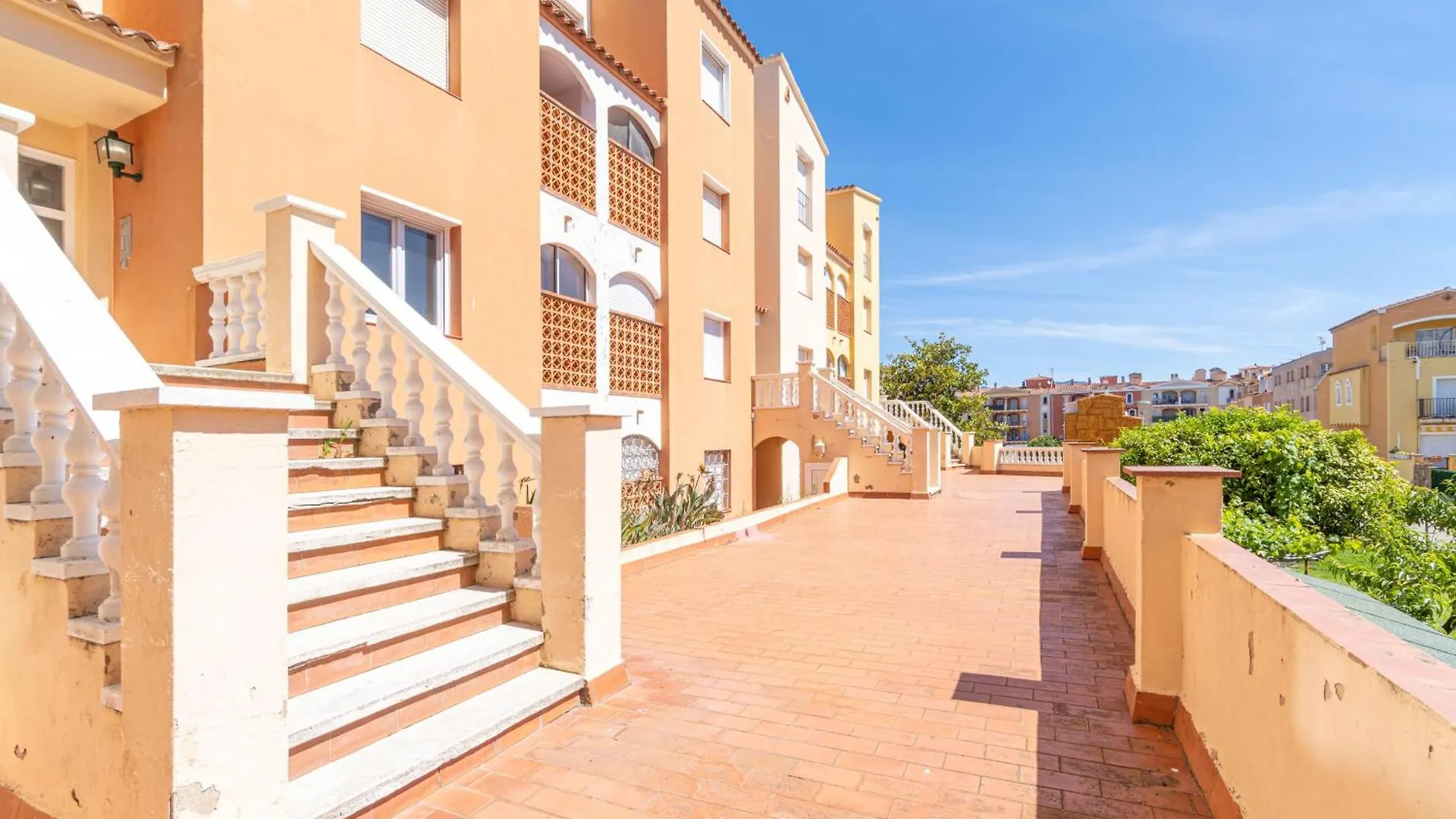 Apart-Rent Apartamento Gran Reserva 0056 Empuriabrava Lejlighed